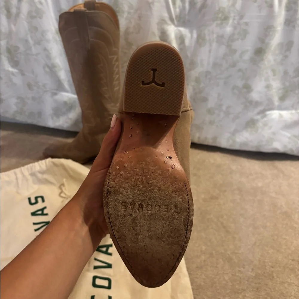 TECOVAS- Abby Suede Cowboy Boots